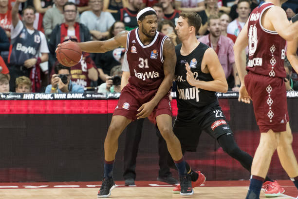 不莱梅正在 不莱梅正在