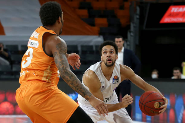 杨为核心的 杨为核心的