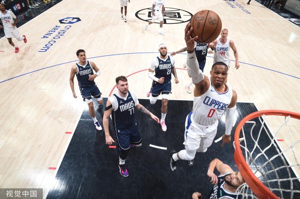 他无疑是今 他无疑是今