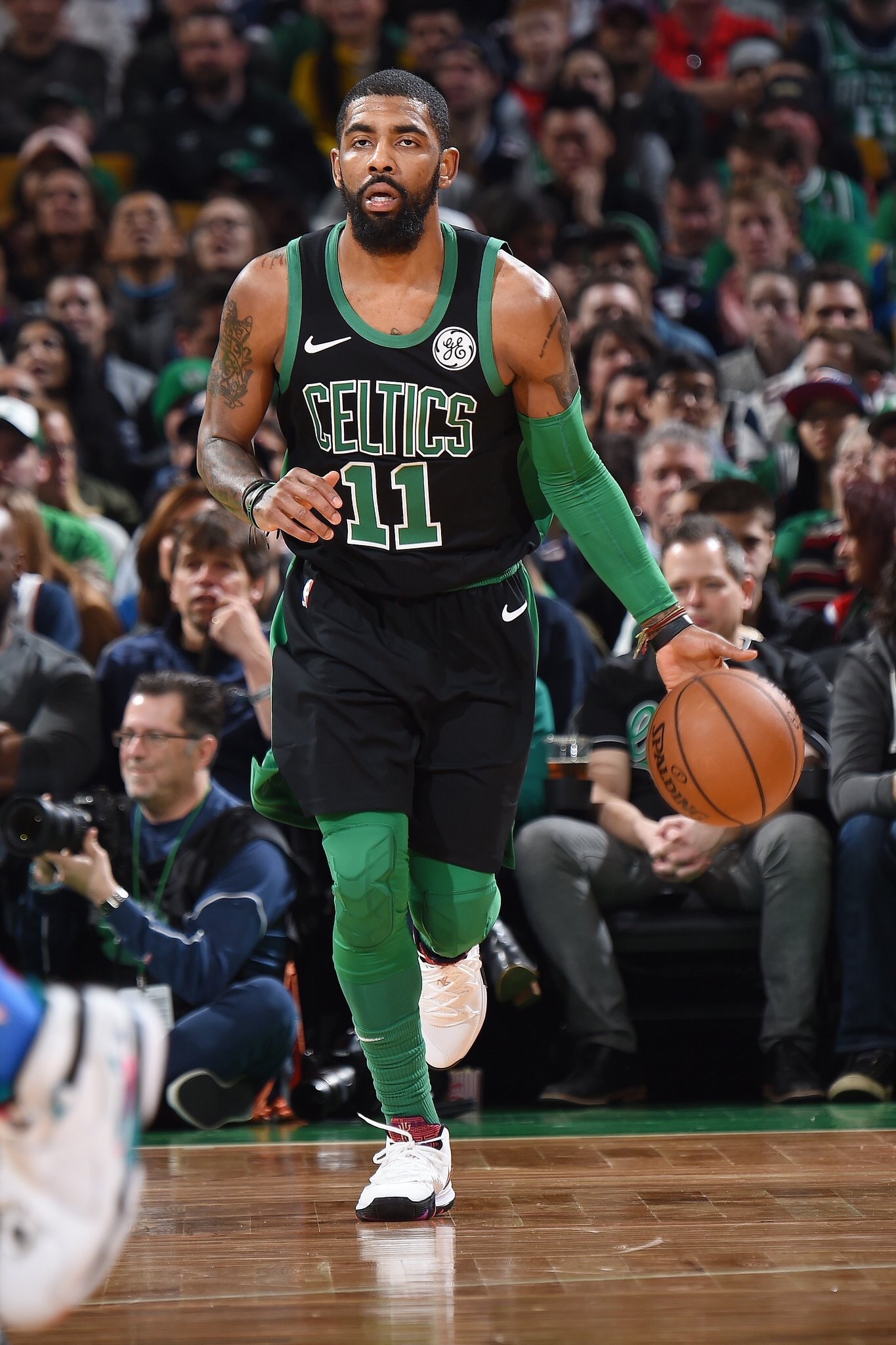 给了戴维斯 给了戴维斯